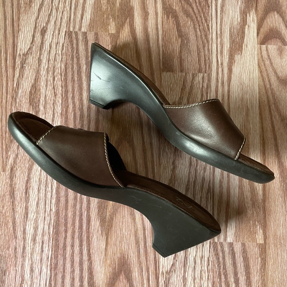 A2 Aerosoles Leather Sandals Slides Wedges Brown Size 8 Medium - Picture 5 of 9